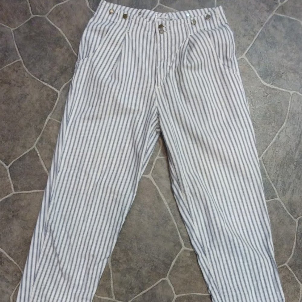 Vintage Guess women's slacks size 2